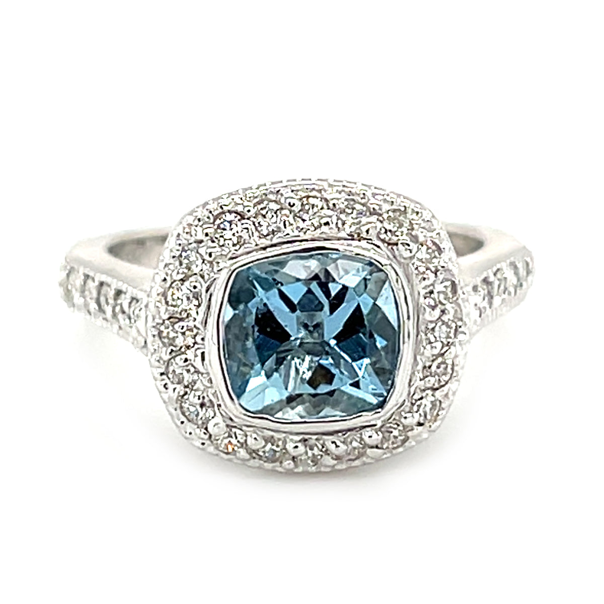 14 Karat White Aqua Ring
